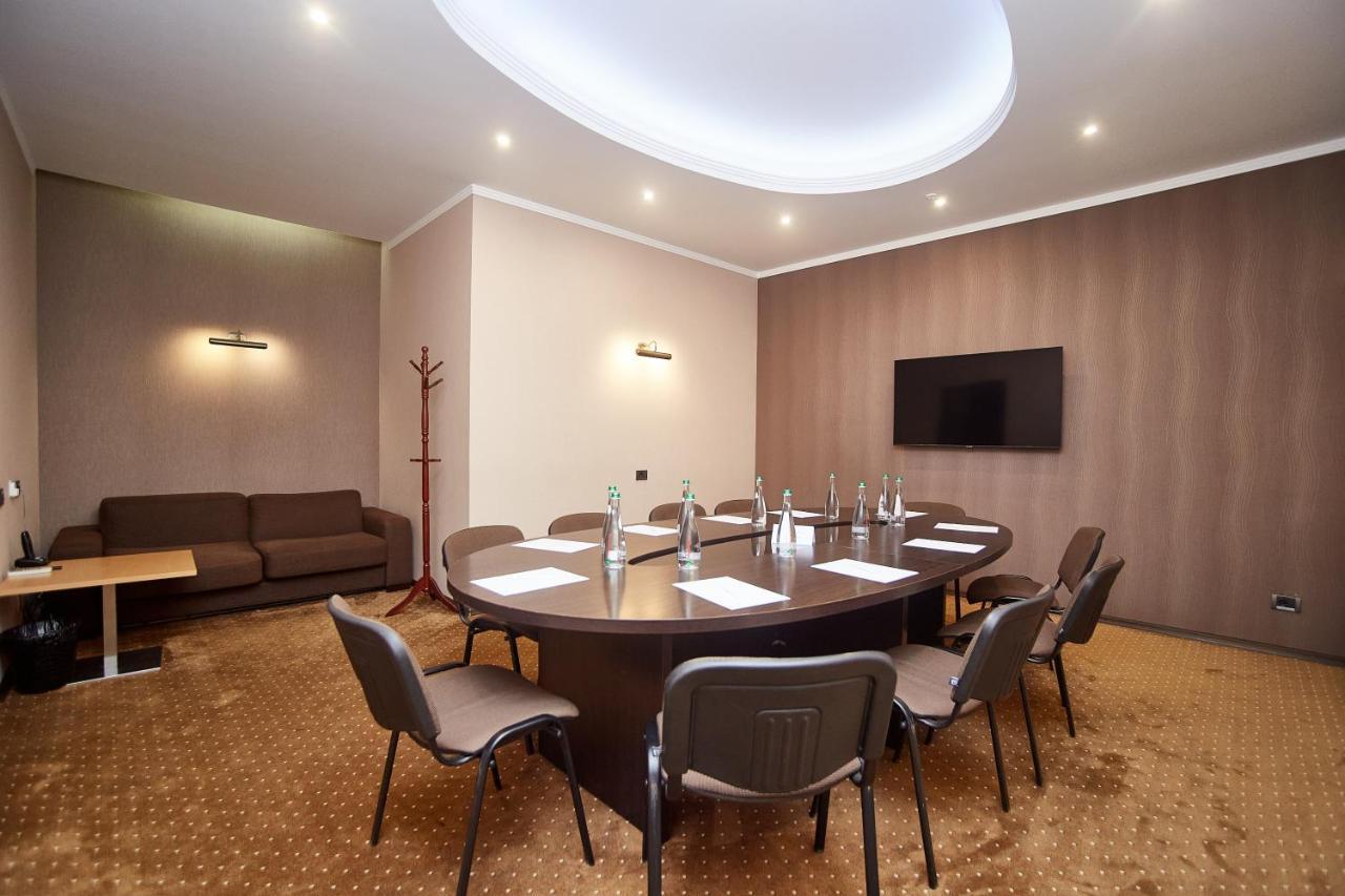 Alexandrovskiy Hotel Οδησσός Εξωτερικό φωτογραφία